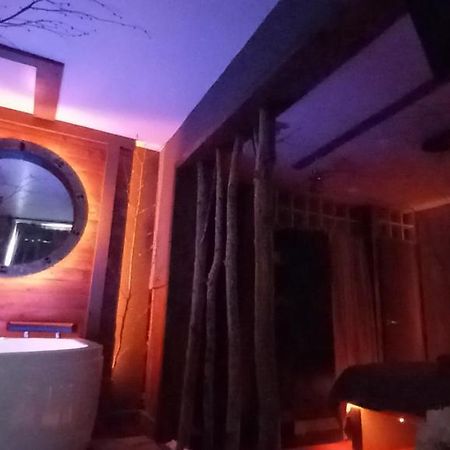 Francorchamps Guest House, chambres avec ou sans jacuzzi Malmedy Extérieur photo